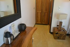 Cadlao Resort & Restaurant