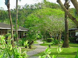Cadlao Resort & Restaurant