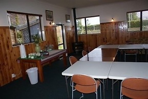 Cottage Park Motor Lodge and Conference Centre