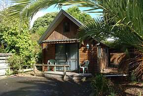 Cottage Park Motor Lodge and Conference Centre
