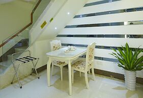 Louidon Mega Apartment Hotel of Kam Rueng Plaza/Sunshine