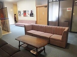 Hidamarinoyu Flop House - Hostel