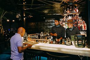 La Siesta Classic Ma May