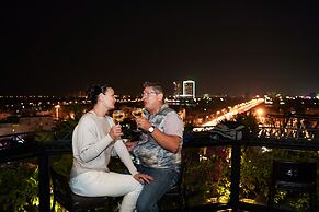 La Siesta Classic Ma May