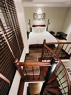 La Siesta Classic Ma May