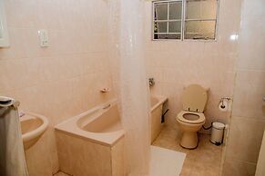 Mosi-O-Tunya Executive Lodge