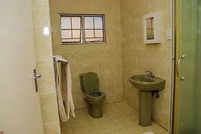 Mosi-O-Tunya Executive Lodge