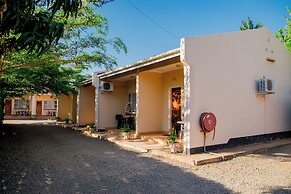 Mosi-O-Tunya Executive Lodge