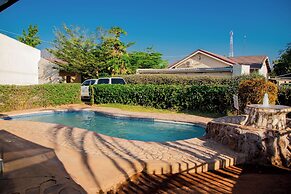 Mosi-O-Tunya Executive Lodge