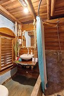 CHALET TROPICAL Hotel & Restaurant-Pizzeria