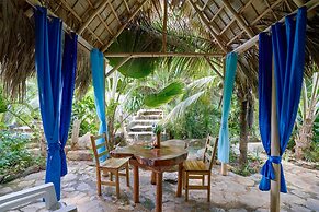 CHALET TROPICAL Hotel & Restaurant-Pizzeria