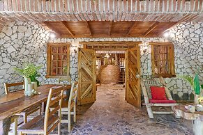 CHALET TROPICAL Hotel & Restaurant-Pizzeria
