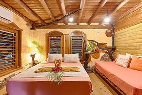 CHALET TROPICAL Hotel & Restaurant-Pizzeria