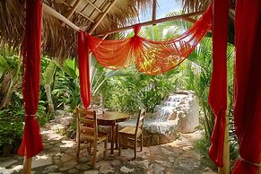 CHALET TROPICAL Hotel & Restaurant-Pizzeria