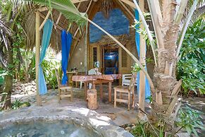 CHALET TROPICAL Hotel & Restaurant-Pizzeria