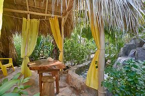 CHALET TROPICAL Hotel & Restaurant-Pizzeria