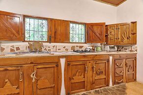 CHALET TROPICAL Hotel & Restaurant-Pizzeria