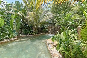 CHALET TROPICAL Hotel & Restaurant-Pizzeria