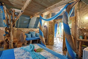 CHALET TROPICAL Hotel & Restaurant-Pizzeria