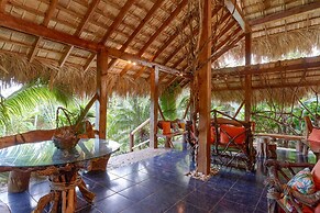 CHALET TROPICAL Hotel & Restaurant-Pizzeria