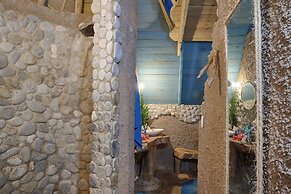 CHALET TROPICAL Hotel & Restaurant-Pizzeria