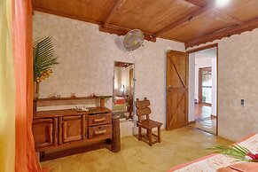 CHALET TROPICAL Hotel & Restaurant-Pizzeria