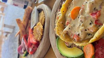 CHALET TROPICAL Hotel & Restaurant-Pizzeria