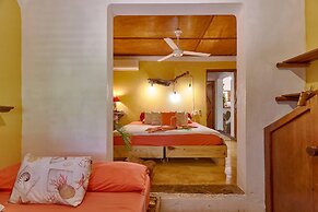 CHALET TROPICAL Hotel & Restaurant-Pizzeria