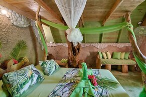 CHALET TROPICAL Hotel & Restaurant-Pizzeria