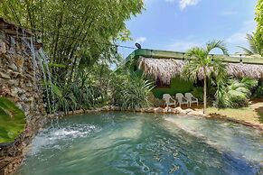 CHALET TROPICAL Hotel & Restaurant-Pizzeria
