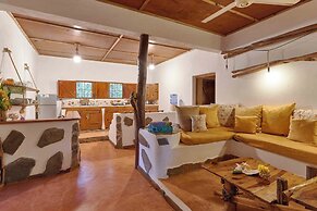 CHALET TROPICAL Hotel & Restaurant-Pizzeria