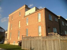 Toronto North Travellers Home