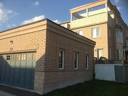 Toronto North Travellers Home