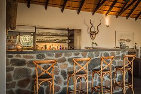 Mbizi Bush Lodge