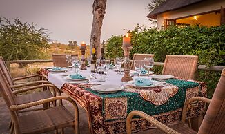 Mbizi Bush Lodge