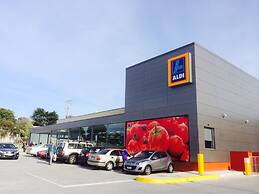 Box Hill Studios at Canterbury Gardens