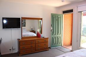 Box Hill Studios at Canterbury Gardens