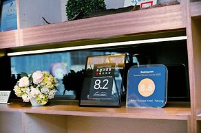 Talmud Hotel Yizhong