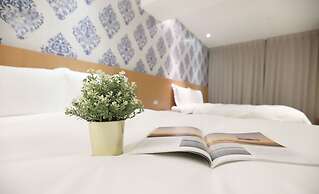 Talmud Hotel Yizhong