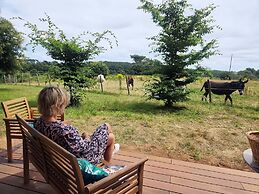 Gîtes LES Hauts DE Toulvern
