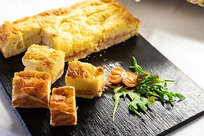 Hotel Black Tulip - Porto Gaia