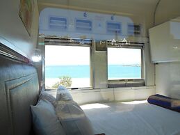 Santos Express Train Lodge - Hostel