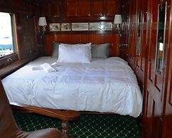 Santos Express Train Lodge - Hostel