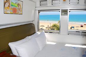 Santos Express Train Lodge - Hostel