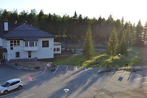 Aateli Lakeside Chalets - former Vuokatti Suites