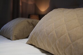 Aateli Lakeside Chalets - former Vuokatti Suites