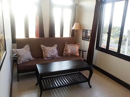 Hamilton Oceanview Villa