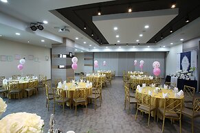 Hyunjin Tourist Hotel