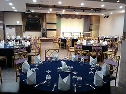 Hyunjin Tourist Hotel