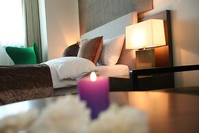 Hyunjin Tourist Hotel